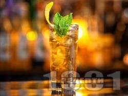 Коктейл Disaronno Ginger с амарето и джинджифилова бира (джинджър ейл) - снимка на рецептата Коктейл Disaronno Ginger с амарето и джинджифилова бира (джинджър ейл) - снимка на рецептата